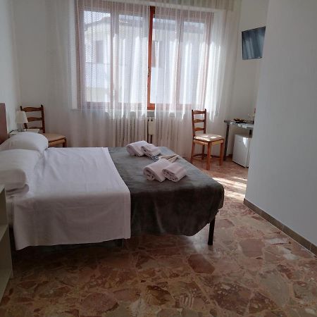 Olimpia Rooms Пиза Екстериор снимка